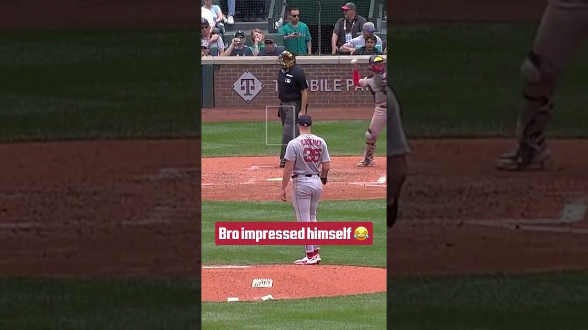 Garrett Crochet 😏