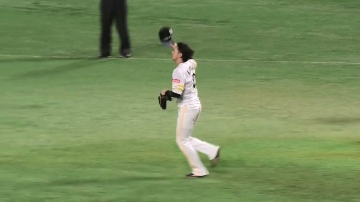 ホークス 緊急代打でタイムリーの川瀬晃、ファンの声援に応える 2025.6.14