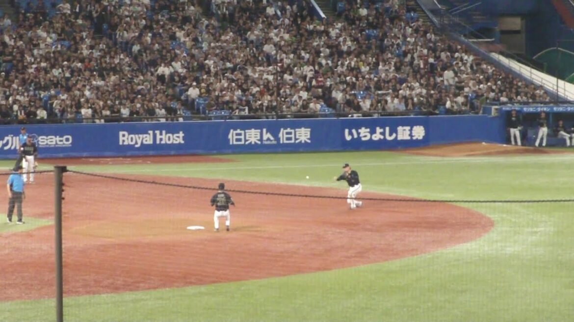 オリックス 紅林弘太郎のキャッチによる、643のダブルプレー　ヤクルト vs オリックス　2025年6月20日(金)　神宮球場交流戦
