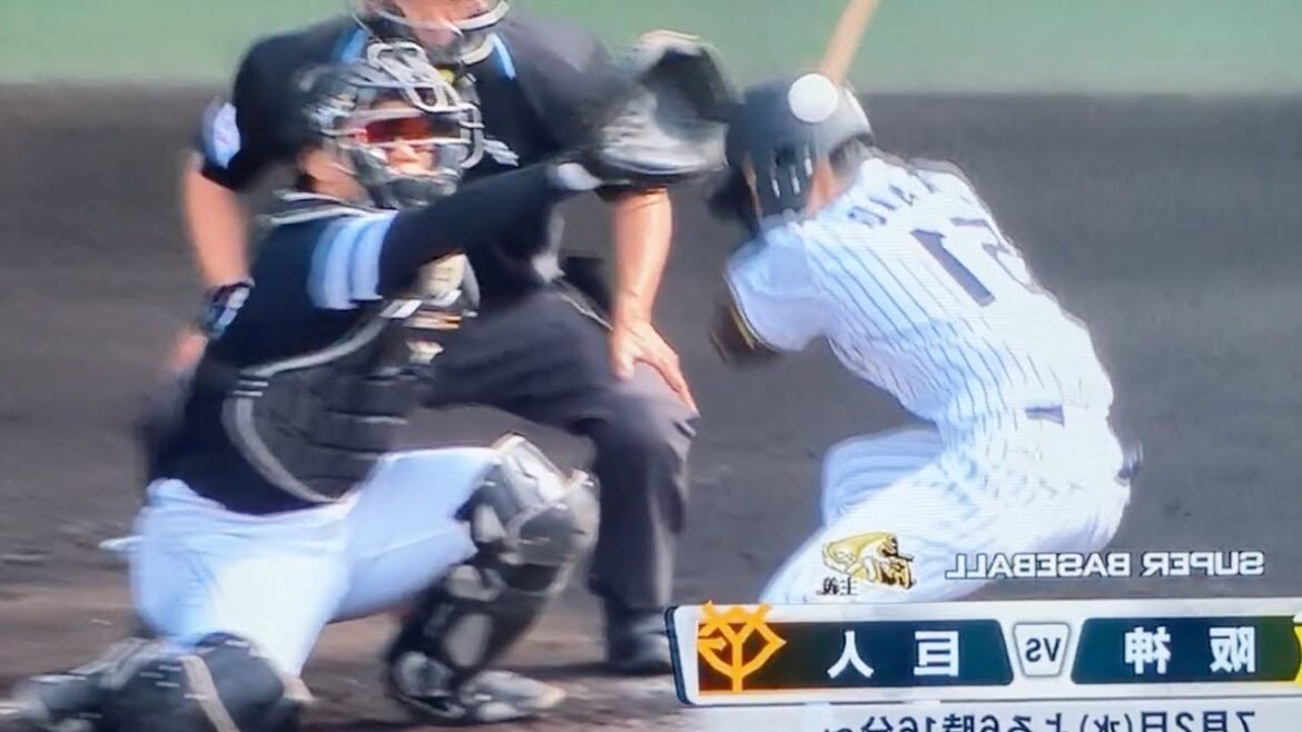 中野拓夢 頭部 死球 デッドボール 津森宥紀 危険球 退場 瞬間! 阪神VSソフトバンクホークス プロ野球
