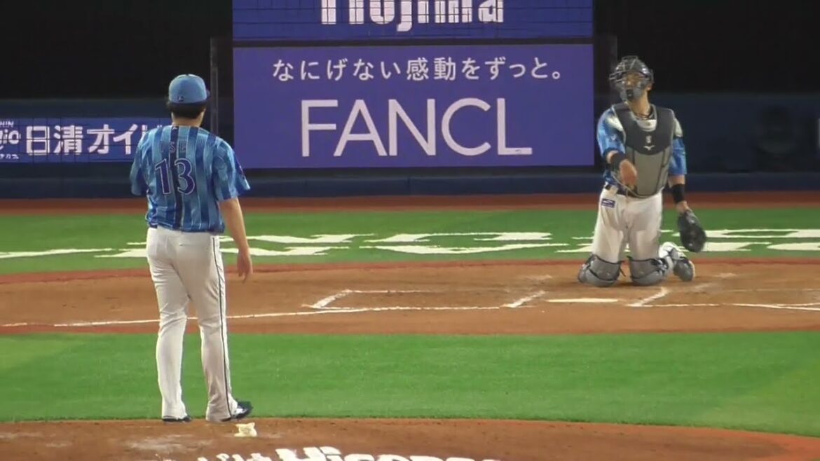 2025年6月18日交流戦 埼玉西武戦 伊勢 大夢 投手 試合前キャッチボール練習（ボールデッド中)