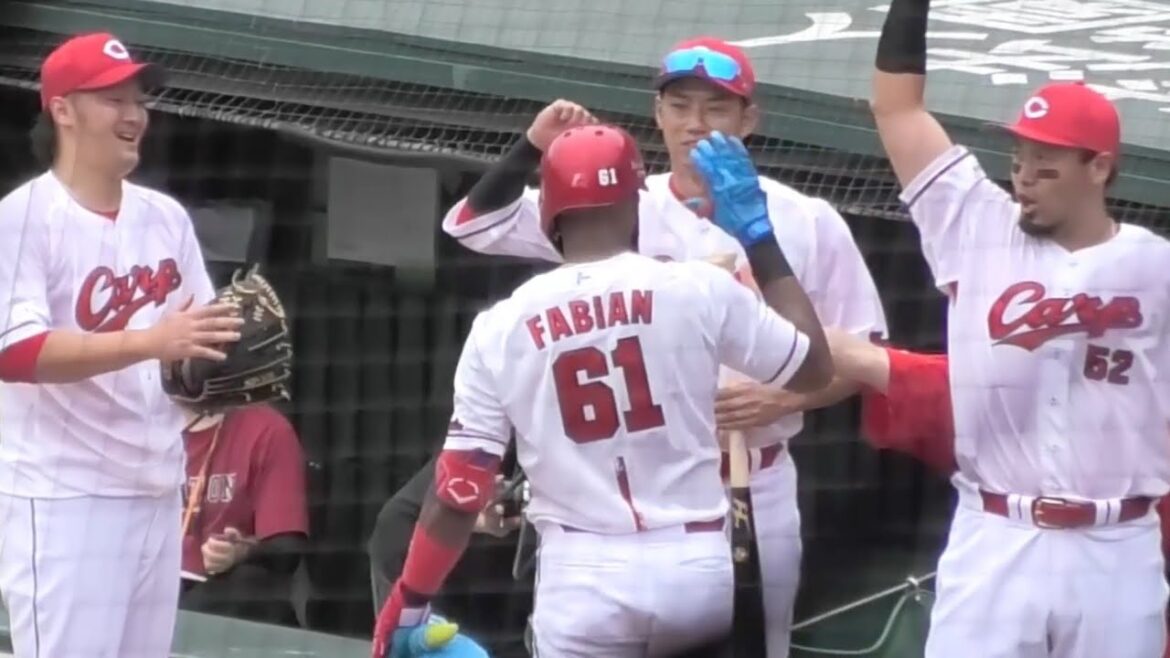 神ってるファビアン！来日初２打席連発となる第９号の連続２ランホームランを打った瞬間のカープベンチ！広島東洋カープvs東北楽天ゴールデンイーグルス 2025年6月21日