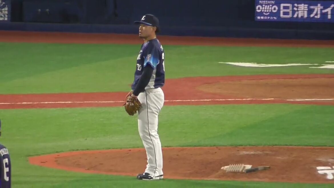 2025年6月18日交流戦 埼玉西武・田村 伊知郎 投手の準備投球（ボールデッド中)