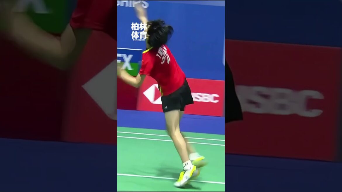 宫崎友花 Tomoka MIYAZAKI 🇯🇵 so cute !! #badminton #世界バドミントン #バレーボール 宫崎友花 Tomoka MIYAZAKI 🇯🇵 so cute !! #badminton #世界バドミントン #バレーボール