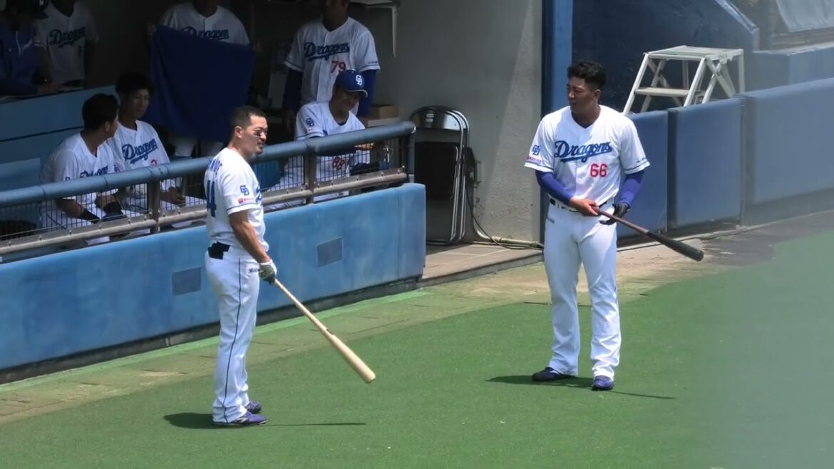 中日ドラゴンズ 川越誠司選手・ブライト健太選手・鵜飼航丞選手・津田啓史選手が素振り 土田龍空選手は素振りというより寸止め 2025/6/20 ナゴヤ球場