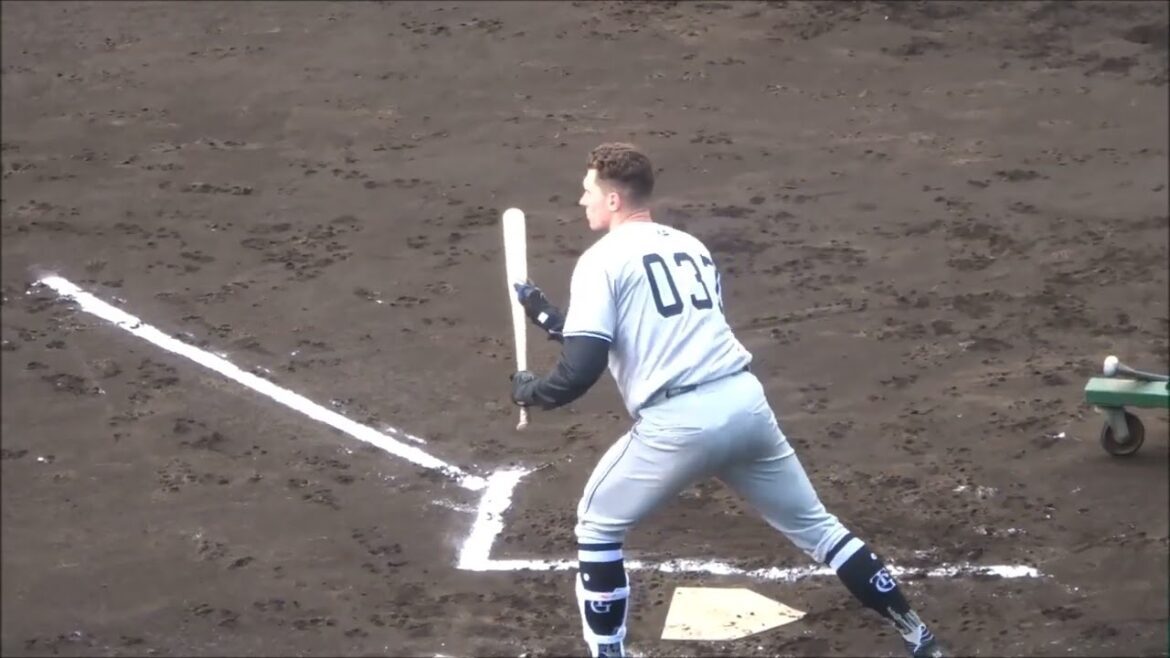 フルプ・郡拓也選手のバント練習