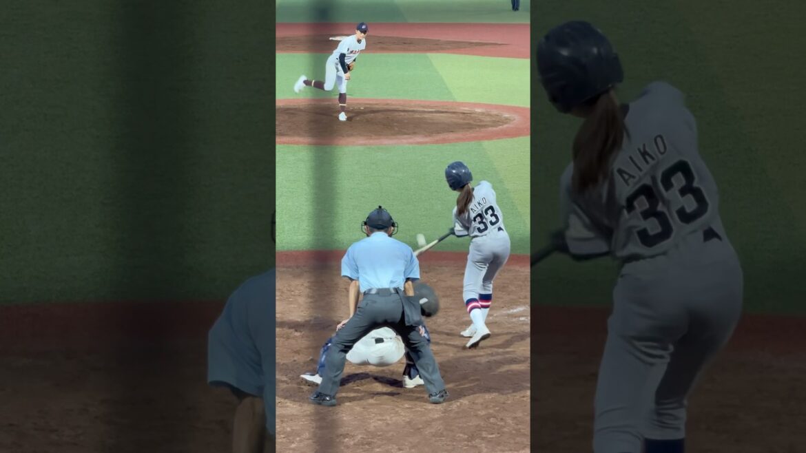 3年間1人で頑張ってきた女子マネの最初で最後の打席。夏もがんばれ！#野球 #千葉商大付 #shorts