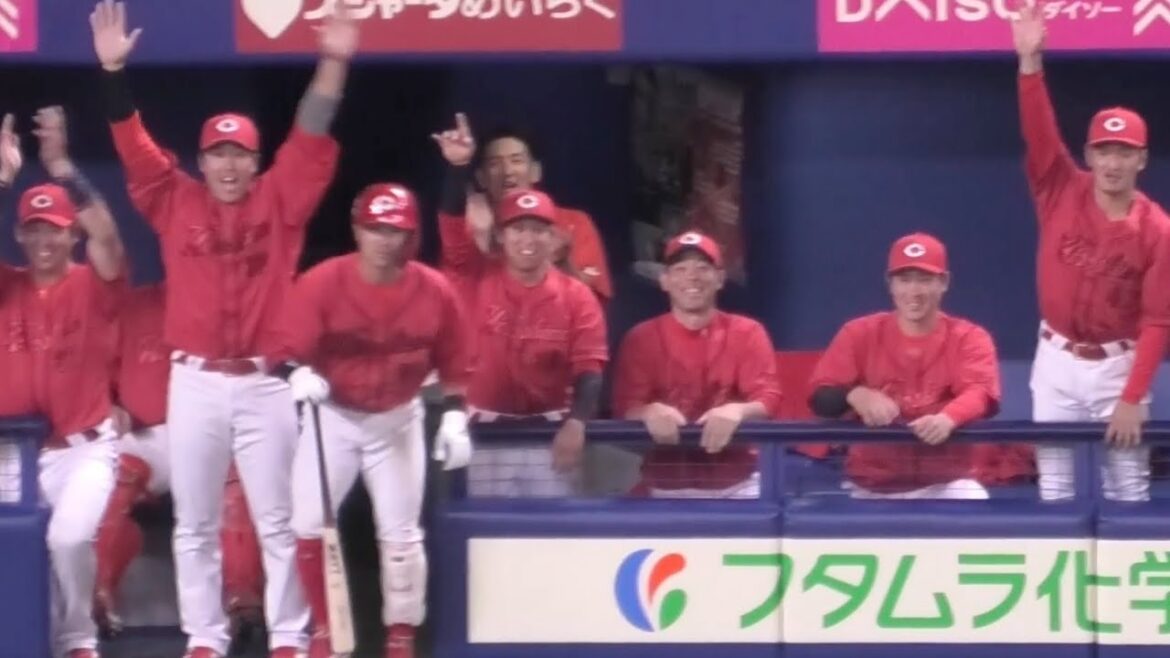 プロ初登板の広島ドラ２佐藤柳之介が初打席初安打の瞬間のカープベンチ！広島東洋カープvs中日ドラゴンズ 2025年6月29日