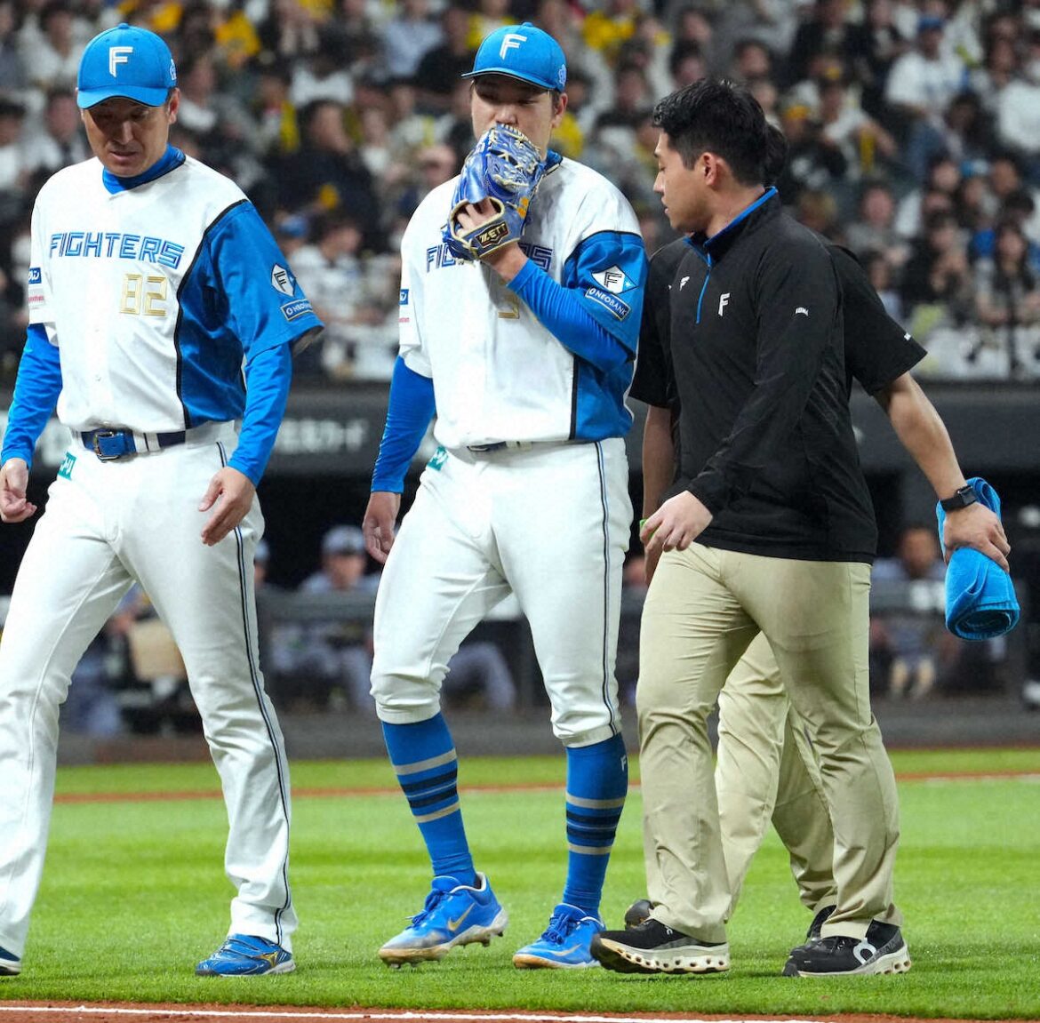 新庄日本ハム セ・パ首位対決第1Rを落とす…古林睿煬の緊急降板で歯車狂う 新庄監督「明日！明日！」（スポニチアネックス） - Yahoo!ニュース - Yahoo!ニュース