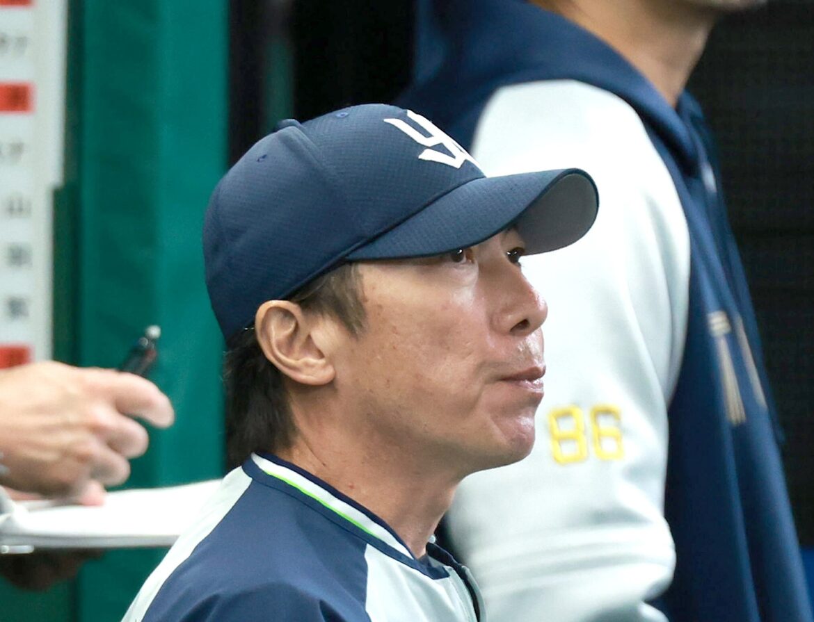 【ヤクルト】悪夢のサヨナラ負け6連敗で借金18…延長11回 伊藤の悪送球が決勝点 完封負けプロ野球ワースト記録の13戦連続2点以下(TBS NEWS DIG Powered by JNN) 【ヤクルト】悪夢のサヨナラ負け6連敗で借金18...延長11回 伊藤の悪送球が決勝点 完封負けプロ野球ワースト記録の13戦連続2点以下(TBS NEWS DIG Powered by JNN)