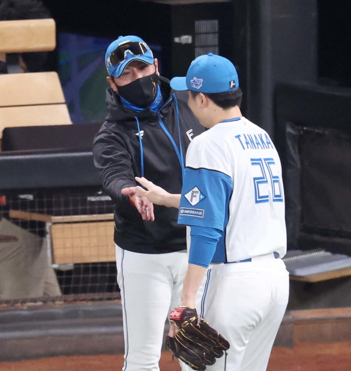 【日本ハム】新庄監督「タイガースの選手に戻った感じ」猛虎ファンの迫力に「懐かしいなぁ」（日刊スポーツ） - Yahoo!ニュース - Yahoo!ニュース