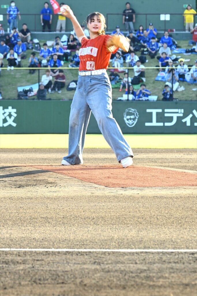 楽天、福島県郡山市で6年ぶり1軍公式戦 プロ野球交流戦、DeNAと熱戦 迫力のプレーに歓声(福島民報) – Yahoo!ニュース – Yahoo!ニュース 楽天、福島県郡山市で6年ぶり1軍公式戦 プロ野球交流戦、DeNAと熱戦 迫力のプレーに歓声(福島民報) - Yahoo!ニュース - Yahoo!ニュース