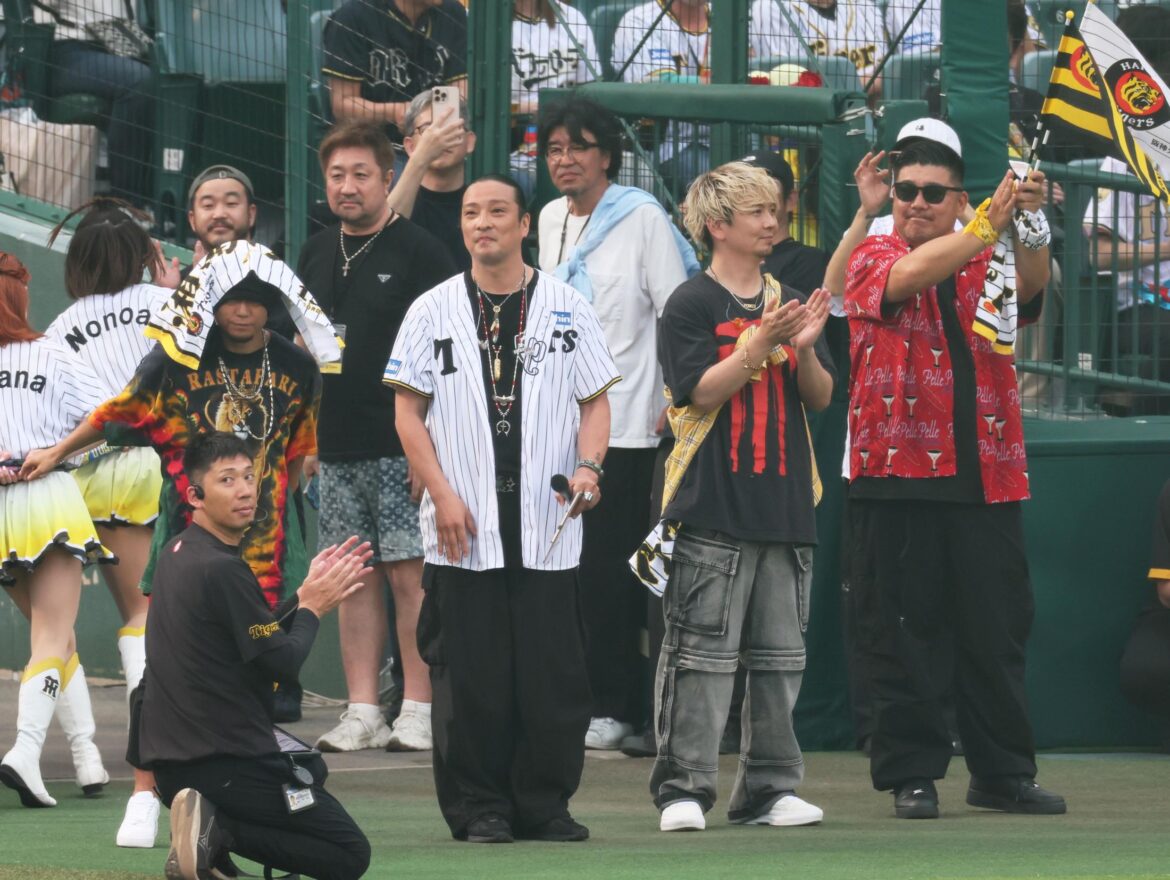 阪神 トラフェスに湘南乃風 観客立ち上がって大盛り上がり 今季の虎は「ダントツで強い。優勝してほしい」(デイリースポーツ) – Yahoo!ニュース – Yahoo!ニュース 阪神 トラフェスに湘南乃風 観客立ち上がって大盛り上がり 今季の虎は「ダントツで強い。優勝してほしい」(デイリースポーツ) - Yahoo!ニュース - Yahoo!ニュース