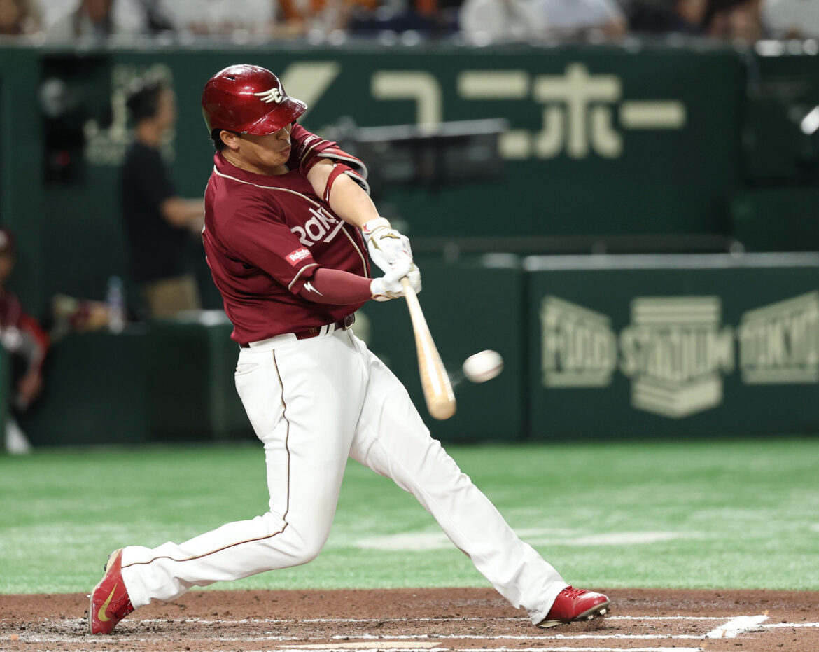 楽天の浅村、均衡破るソロ 背番号3の右の強打者―プロ野球（時事通信） - Yahoo!ニュース