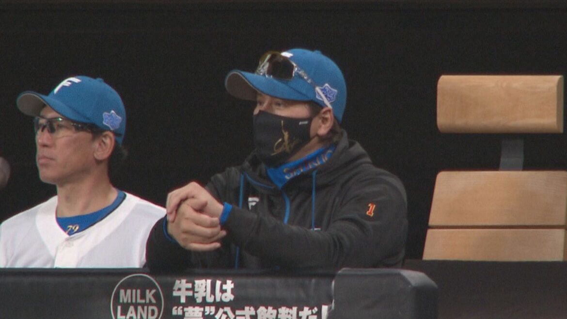 【ファイターズ】新庄監督がタイガース佐藤輝明のプロ通算100号を祝福「ゾーン・輝を作ってあげて」（北海道ニュースUHB） - Yahoo!ニュース - Yahoo!ニュース