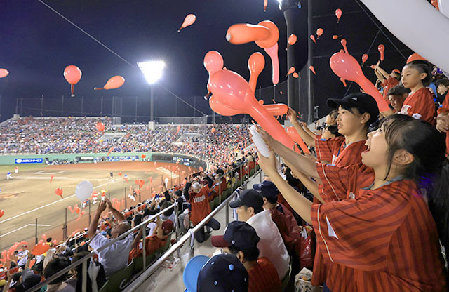 好プレー、快音に大歓声 楽天-中日、山形で1軍公式戦(山形新聞) – Yahoo!ニュース 好プレー、快音に大歓声 楽天-中日、山形で1軍公式戦(山形新聞) - Yahoo!ニュース