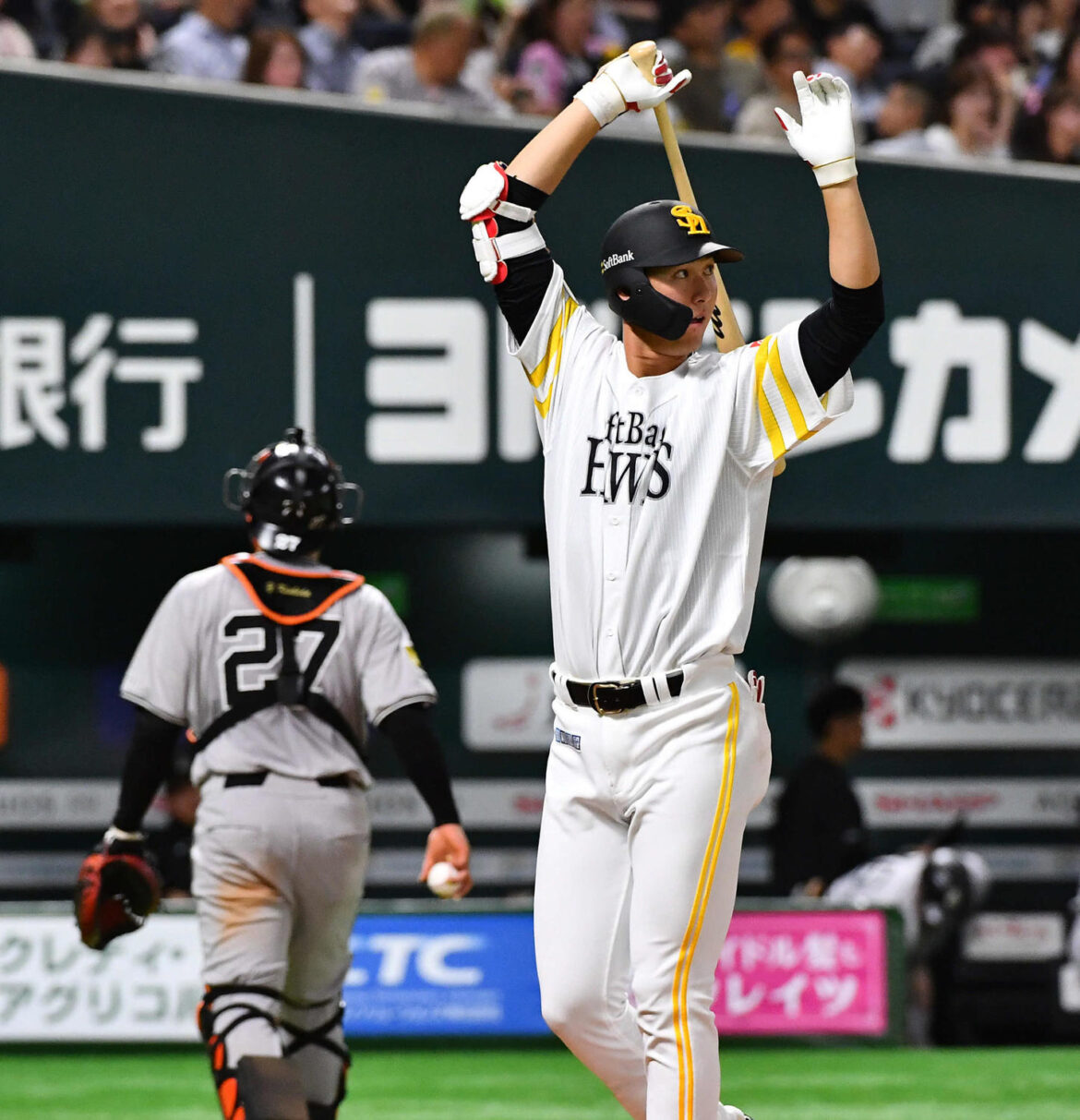 【ソフトバンク】大砲候補のトレードも戦力にならない現実 同じ軌跡を描く昨年のセ・パ王者（日刊スポーツ） - Yahoo!ニュース - Yahoo!ニュース