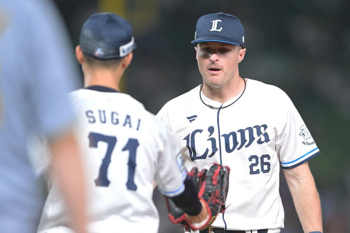 【西武】名手・ネビンが横っ飛び好守で菅井を救う「日々の心掛けがつながっている」（東スポWEB） - Yahoo!ニュース - Yahoo!ニュース