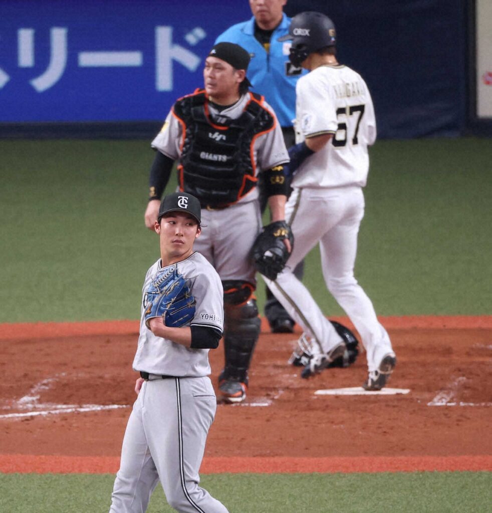 巨人・甲斐拓也 3試合ぶりスタメンマスクも5回からベンチに下がる（スポニチアネックス） - Yahoo!ニュース - Yahoo!ニュース