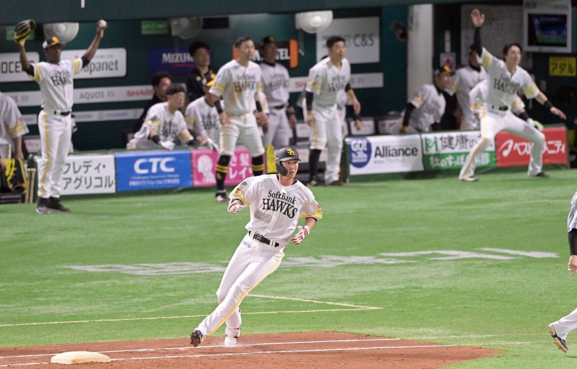 「ホークスのより一員になれた実感が出たんじゃないですか」ソフトバンク小久保監督が移籍後初打点の秋広優人を評価（西スポWEB OTTO！） - Yahoo!ニュース - Yahoo!ニュース