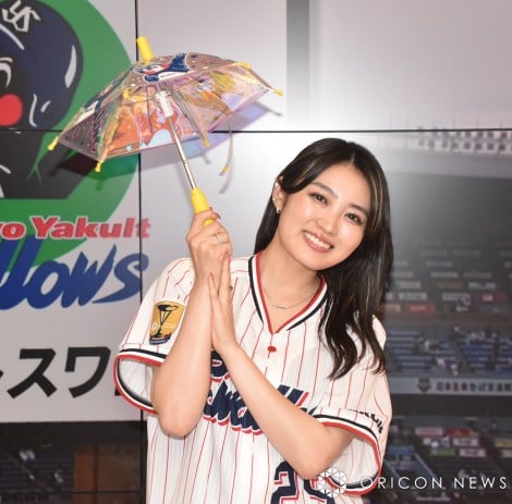 プロ野球『千葉ロッテマリーンズvs東京ヤクルトスワローズ』中継終了後に取材に応じた柏木ひなた （C）ORICON NewS inc. 