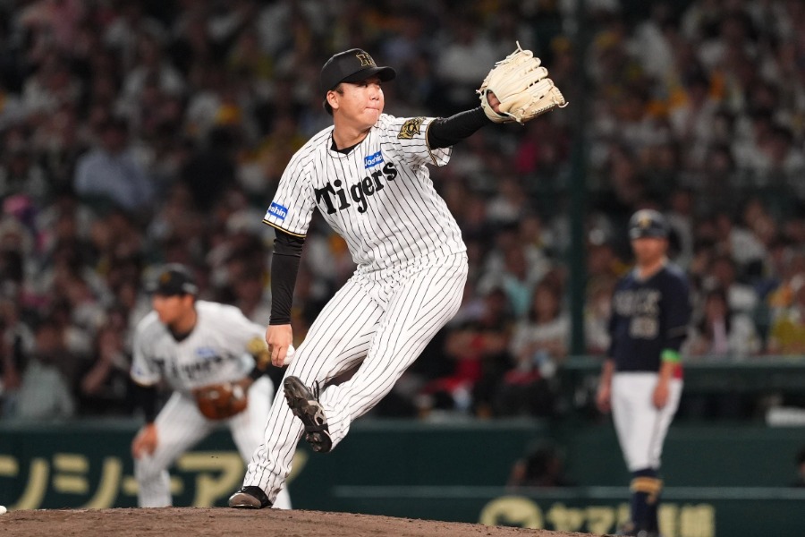 阪神・村上頌樹【写真：小林靖】