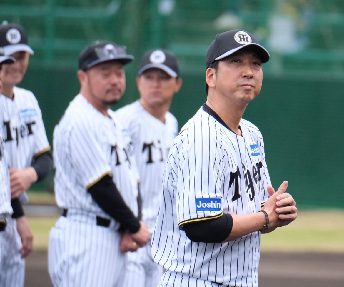 「阪神の藤川監督は岡田顧問の言葉に耳を傾けよ!」球界大御所がロッテに逆転負けで7連敗の虎に緊急提言…株主総会では「リーダーの資質がない」との苦言飛ぶ(RONSPO) – Yahoo!ニュース – Yahoo!ニュース 「阪神の藤川監督は岡田顧問の言葉に耳を傾けよ!」球界大御所がロッテに逆転負けで7連敗の虎に緊急提言…株主総会では「リーダーの資質がない」との苦言飛ぶ(RONSPO) - Yahoo!ニュース - Yahoo!ニュース