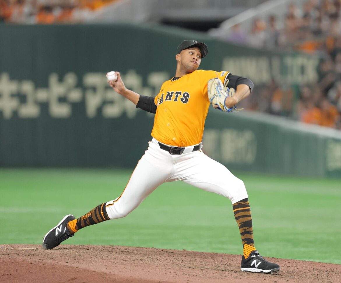 【巨人】マルティネス対決に球場大歓声！２打席連続で元同僚対決も無失点で試合締める（スポーツ報知） - Yahoo!ニュース - Yahoo!ニュース