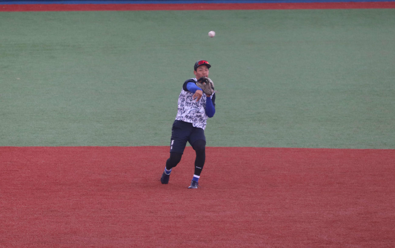 高卒ルーキーとしてイースタン・リーグで存在感を示すDeNA田内