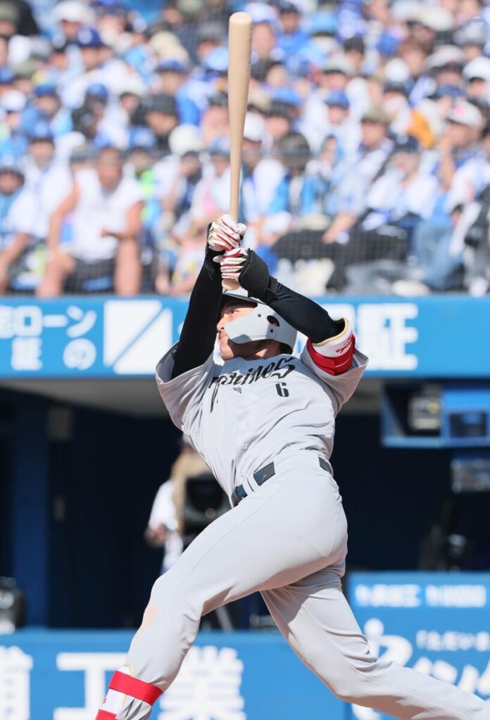 ロッテが乱打戦を制す 4安打の西川史礁にサブローコーチ「彼のバットスピードは普通と違う」(サンケイスポーツ) – Yahoo!ニュース – Yahoo!ニュース ロッテが乱打戦を制す 4安打の西川史礁にサブローコーチ「彼のバットスピードは普通と違う」(サンケイスポーツ) - Yahoo!ニュース - Yahoo!ニュース