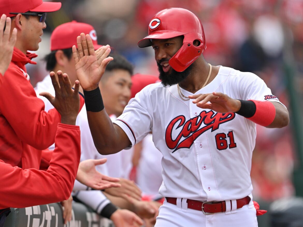 「自信にしていいと思います」交流戦のチーム打率は12球団中トップ！ カープ新井監督がリーグ戦再開で取り組む課題とは（Number Web） - Yahoo!ニュース