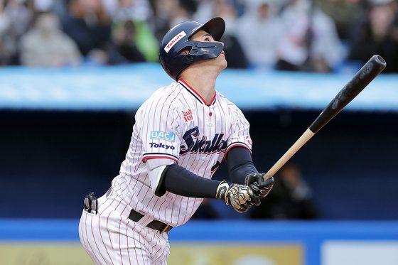 低迷球団に差し込んだ”希望の象徴” 18歳ルーキーの特大弾に衝撃と感動「高卒1年目で…」 | Full-Count 低迷球団に差し込んだ"希望の象徴" 18歳ルーキーの特大弾に衝撃と感動「高卒1年目で…」 | Full-Count