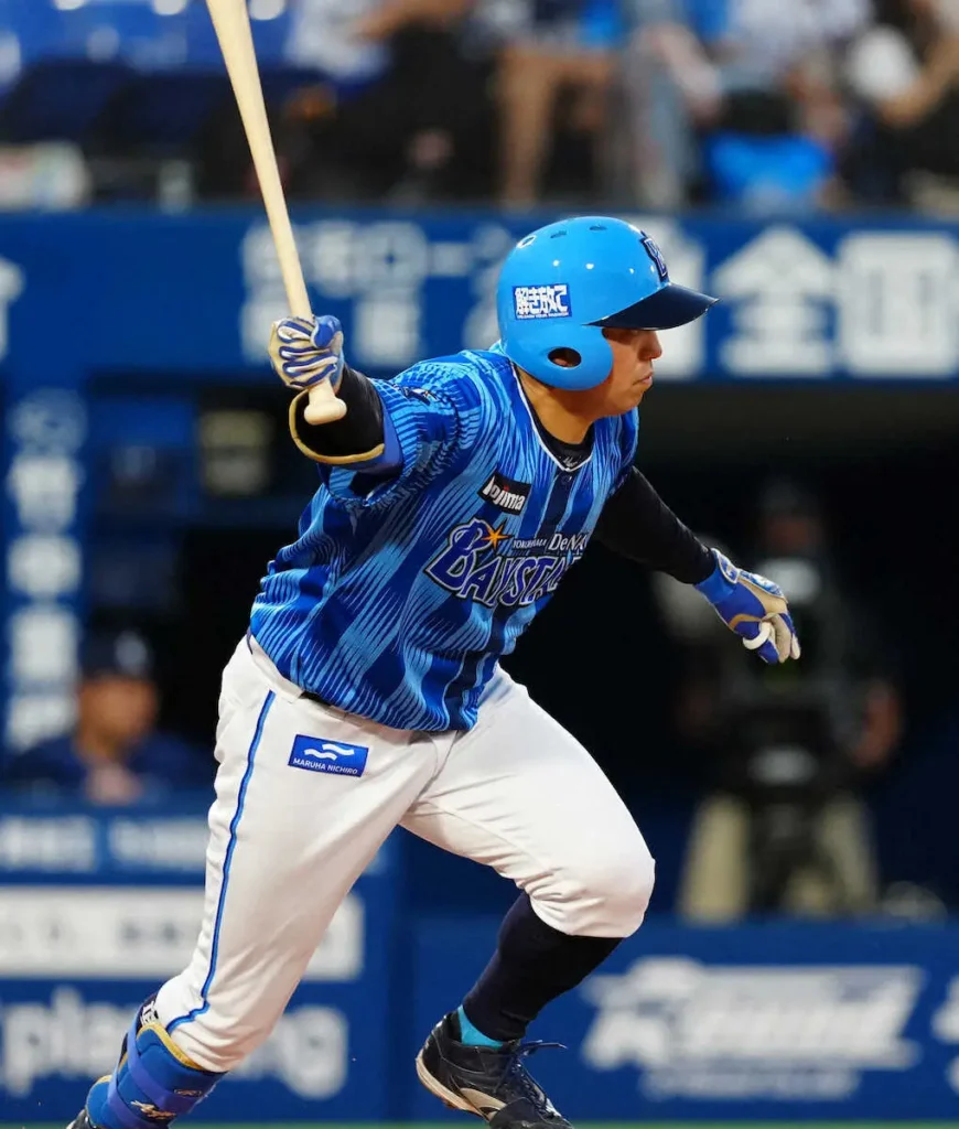 DeNA・東が「魚雷バット」継続使用へ　打線の一角の自覚胸に刻み「出塁」へ強い意識 - スポニチ Sponichi Annex 野球