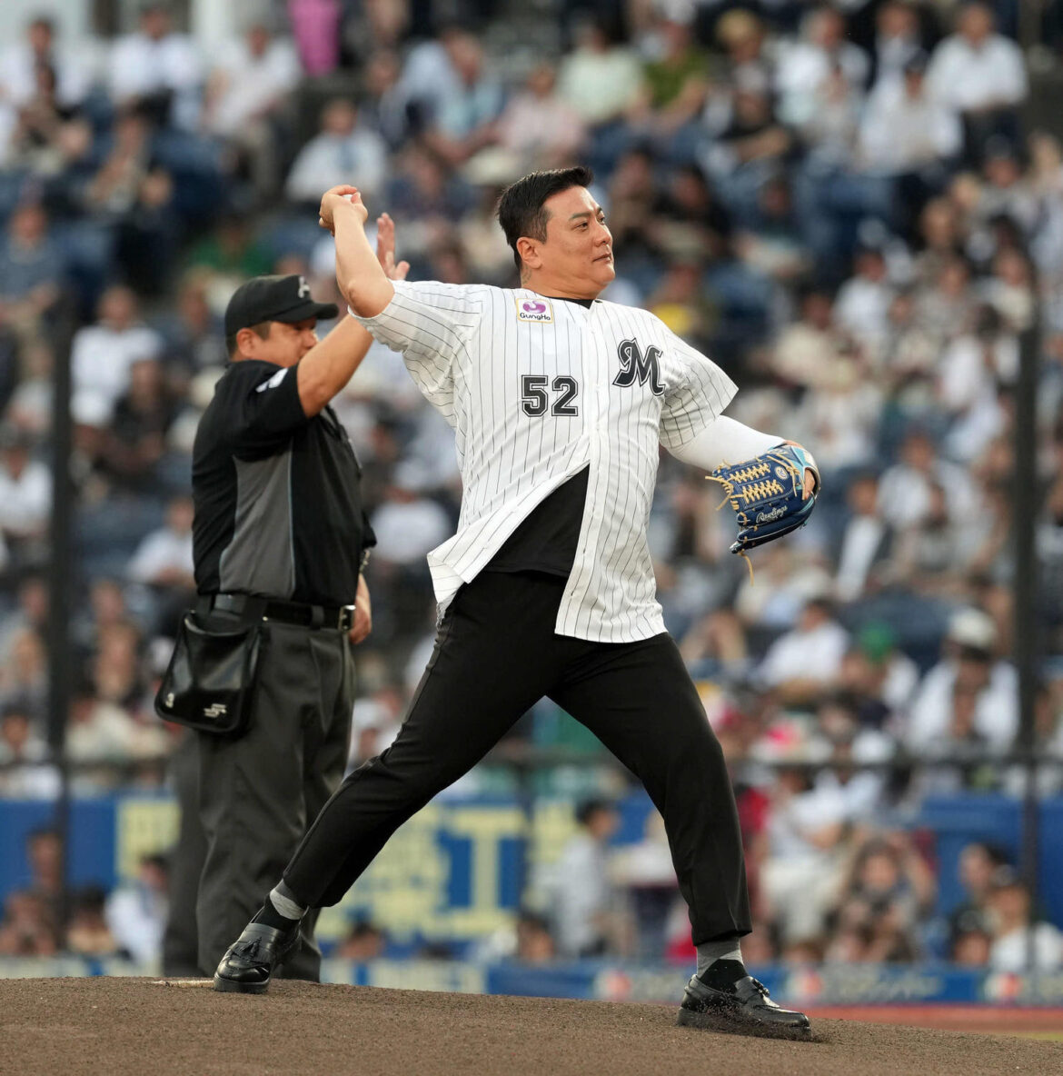 【ロッテ】OB金泰均氏の超速始球式にどよめき 応援歌も流れ「マリーンズのファンは最高！」（日刊スポーツ） - Yahoo!ニュース - Yahoo!ニュース