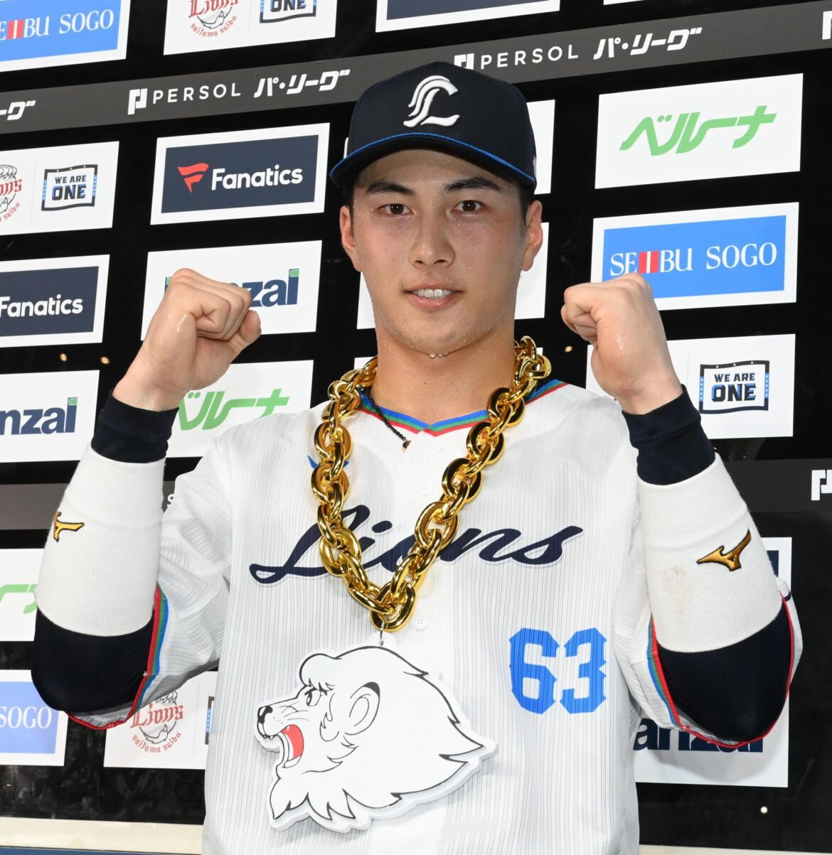 逆転三塁打の西武・長谷川がお立ち台で謝罪 冒頭で「皆さまに、ご迷惑とご心配をおかけしたことをおわびします」 オンラインカジノ賭博疑いで書類送検（デイリースポーツ） - Yahoo!ニュース - Yahoo!ニュース