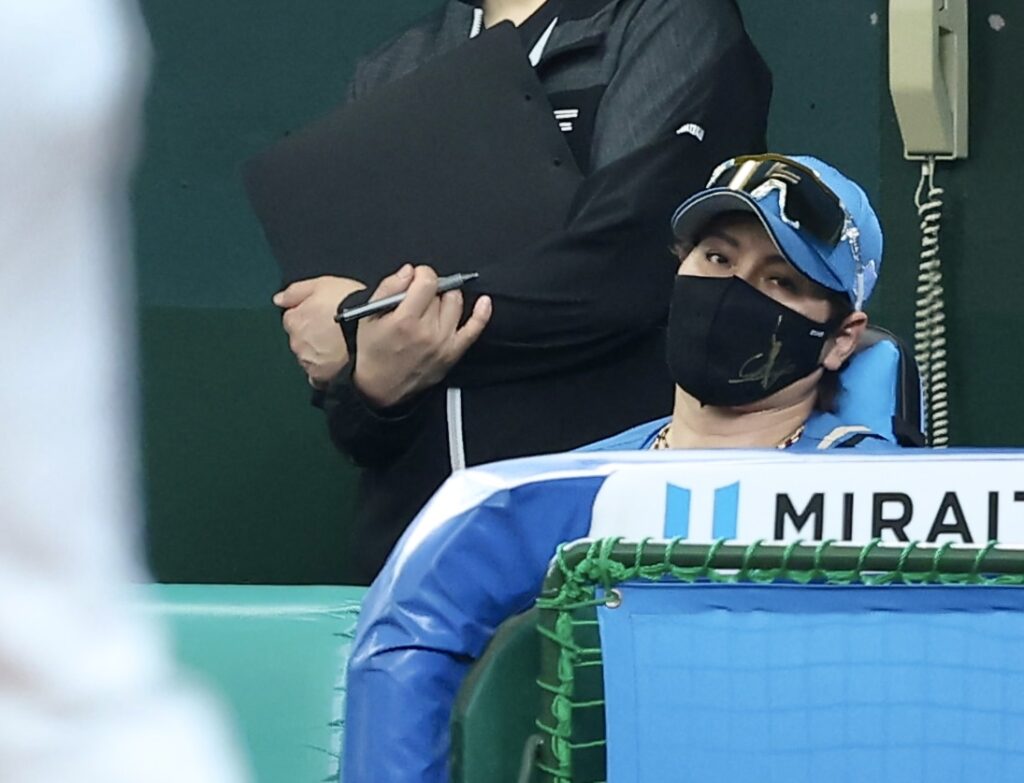 【日本ハム】新庄監督「今日は、生まれた時から負ける日」逆転負けも新庄式で気持ち切り替え（日刊スポーツ） - Yahoo!ニュース - Yahoo!ニュース