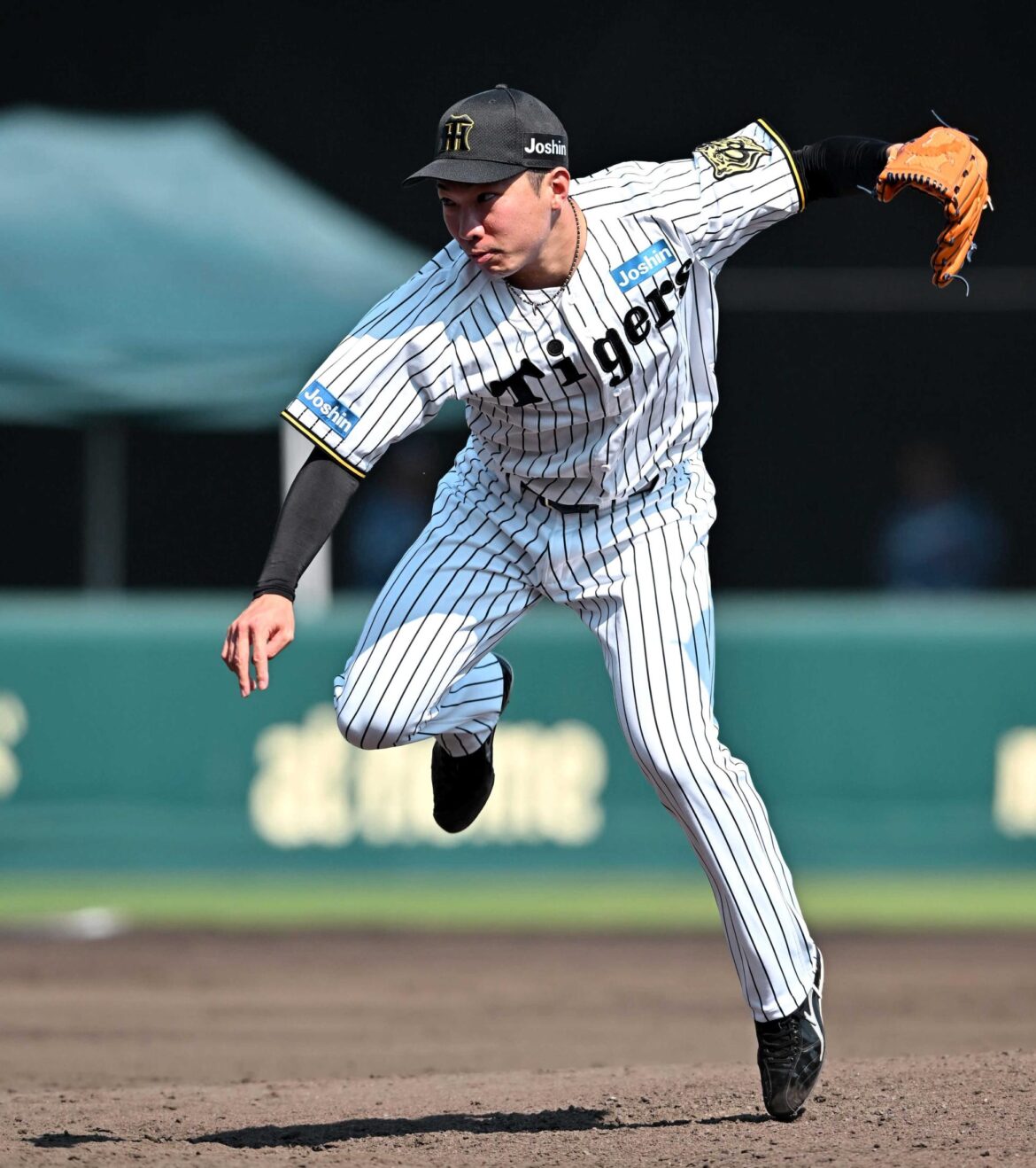 阪神・石井 復帰登板で3者連続3球三振 打球が頭部直撃から24日目「計画を立ててくれた」首脳陣らに感謝(デイリースポーツ) – Yahoo!ニュース – Yahoo!ニュース 阪神・石井 復帰登板で3者連続3球三振 打球が頭部直撃から24日目「計画を立ててくれた」首脳陣らに感謝(デイリースポーツ) - Yahoo!ニュース - Yahoo!ニュース