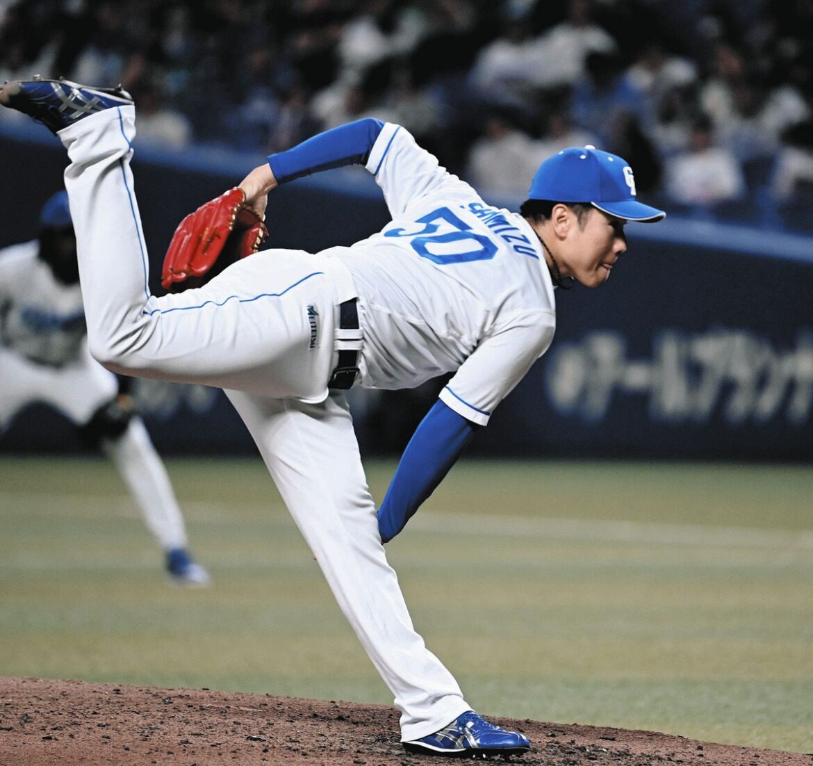 ８回表に３番手で登板した清水