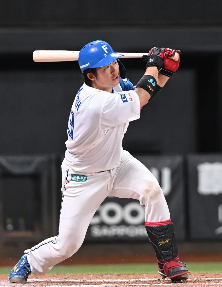 2年目の日ハム進藤、24打席目で初安打(12日) – 北海道新聞デジタル 2年目の日ハム進藤、24打席目で初安打(12日) - 北海道新聞デジタル