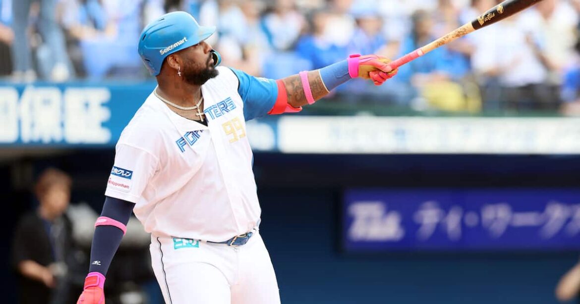 日本ハムがレイエスと万波の2者連続弾で逆転　万波「完璧に捉えることができました」 - サンスポ