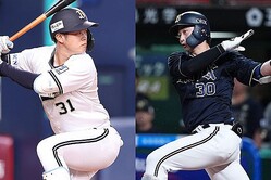 オリックス・太田椋（左）と廣岡大志【写真：栗木一考、小林靖】