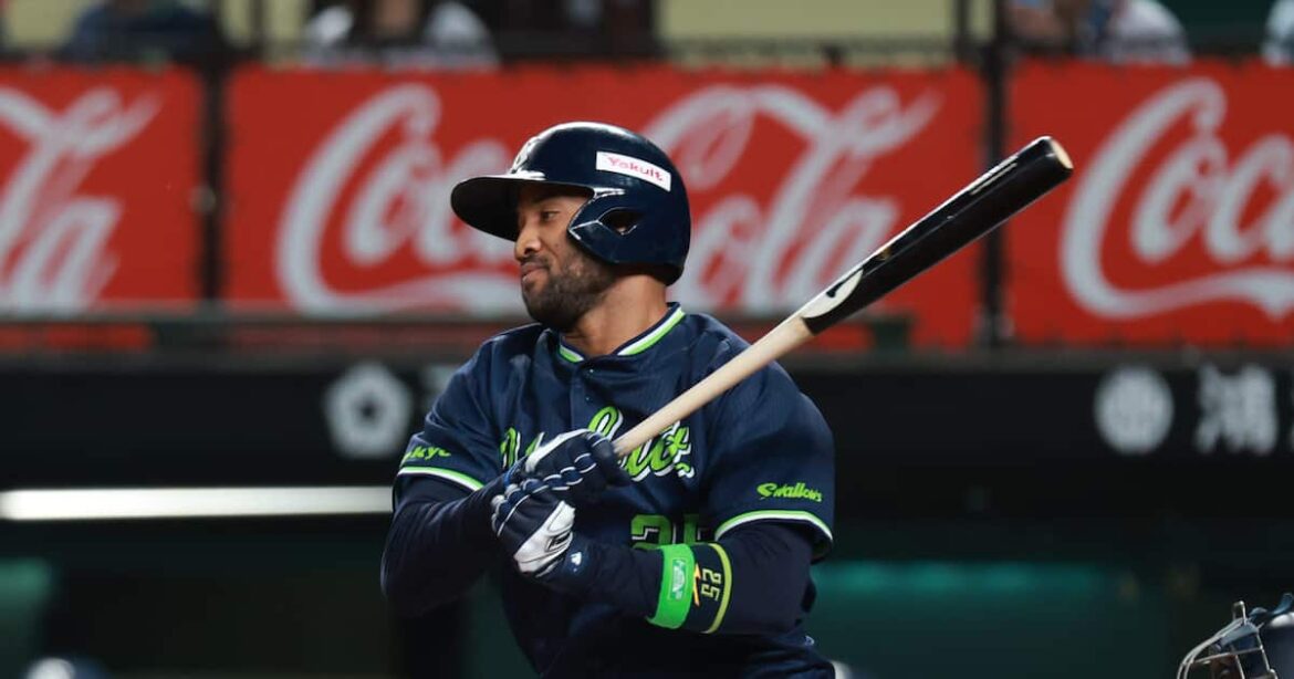 ヤクルト・サンタナ、出場登録外れる　20日のオリックス戦で死球 - サンスポ