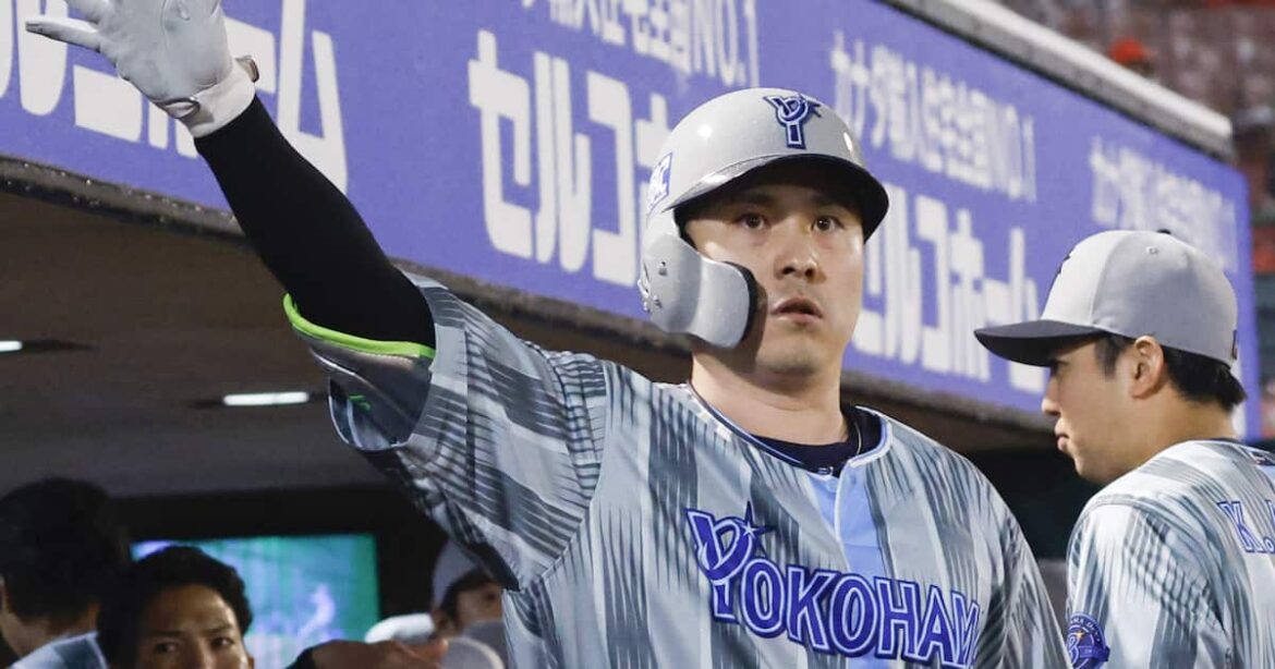 DeNA・佐野恵太、3試合連続の本塁打「一球で仕留めることができて良かった」 - サンスポ