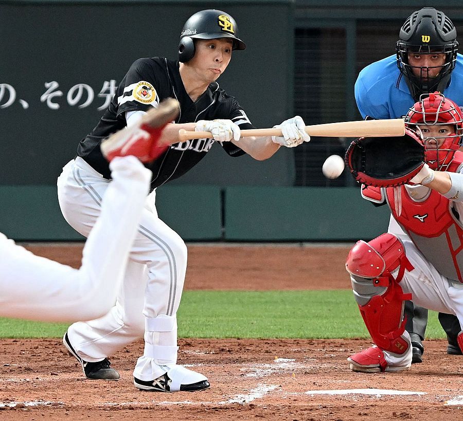 ソフトバンク大関友久、華麗なセーフティースクイズでプロ初打点 投球も3回まで無失点の上々滑り出し:「おっ!」でつながる地元密着のスポーツ応援メディア 西スポWEB OTTO! – 西スポWEB OTTO! ソフトバンク大関友久、華麗なセーフティースクイズでプロ初打点 投球も3回まで無失点の上々滑り出し:「おっ!」でつながる地元密着のスポーツ応援メディア 西スポWEB OTTO! - 西スポWEB OTTO!