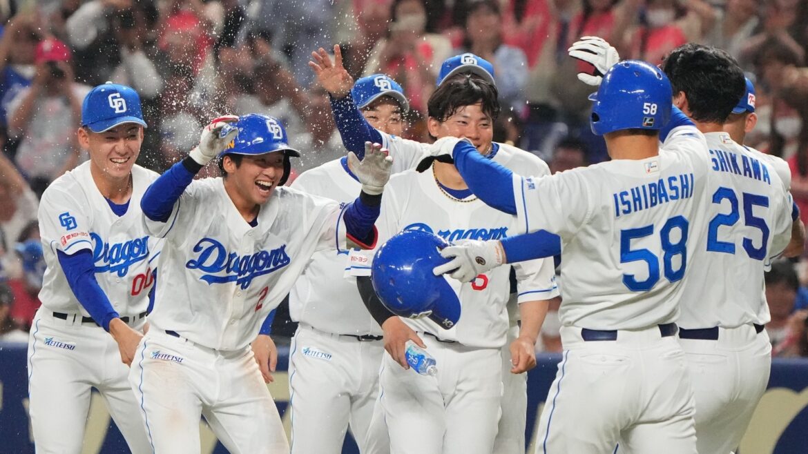 【動画】2025/6/7 中日 vs 千葉ロッテ ヒーローインタビュー「with Dragons」 【動画】2025/6/7 中日 vs 千葉ロッテ ヒーローインタビュー「with Dragons」