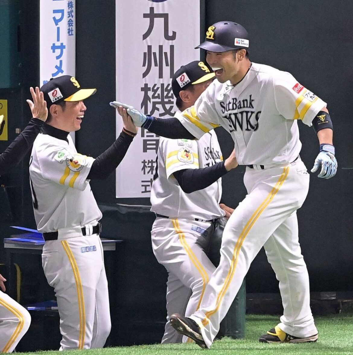 「もう見かねたんじゃないですかね」目覚めた近藤健介で交流戦9度目Vへ ソフトバンク小久保監督が打った〝布石〟と初助言:「おっ!」でつながる地元密着のスポーツ応援メディア 西スポWEB OTTO! – 西スポWEB OTTO! 「もう見かねたんじゃないですかね」目覚めた近藤健介で交流戦9度目Vへ ソフトバンク小久保監督が打った〝布石〟と初助言:「おっ!」でつながる地元密着のスポーツ応援メディア 西スポWEB OTTO! - 西スポWEB OTTO!