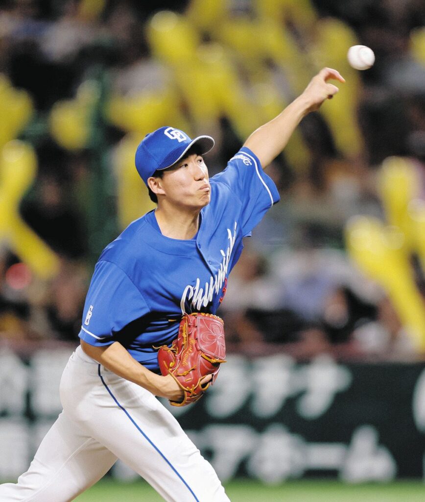 ７回に３番手で登板し、三者凡退に抑えた中日・橋本