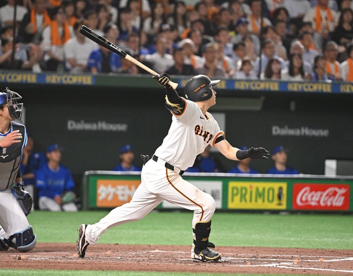 【巨人】泉口友汰 欠場中・岡本和真と毎日LINE…〝秘密指導〟に「すごくありがたい」 | 東スポWEB - 東スポWeb