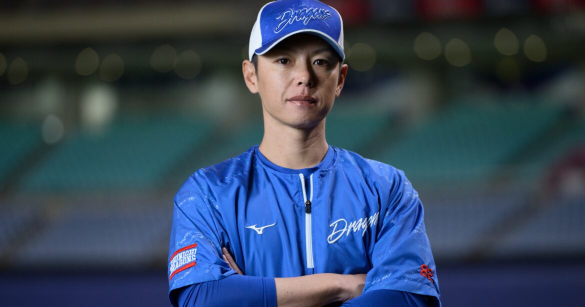 中日・根尾昂が悩む姿「400～500球を2日連続で…」「これは止めないとダメだ」ドラゴンズ浅尾拓也コーチ40歳が明かす「投手転向、根尾との3年間」 - プロ野球 - Number Web