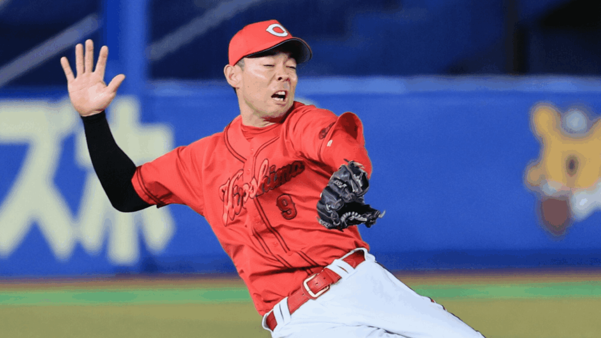 相次ぐ拙守で接戦逃す　秋山翔吾らしくない守り「森浦に申し訳ない」 6月12日ロッテ戦 - 中国新聞デジタル